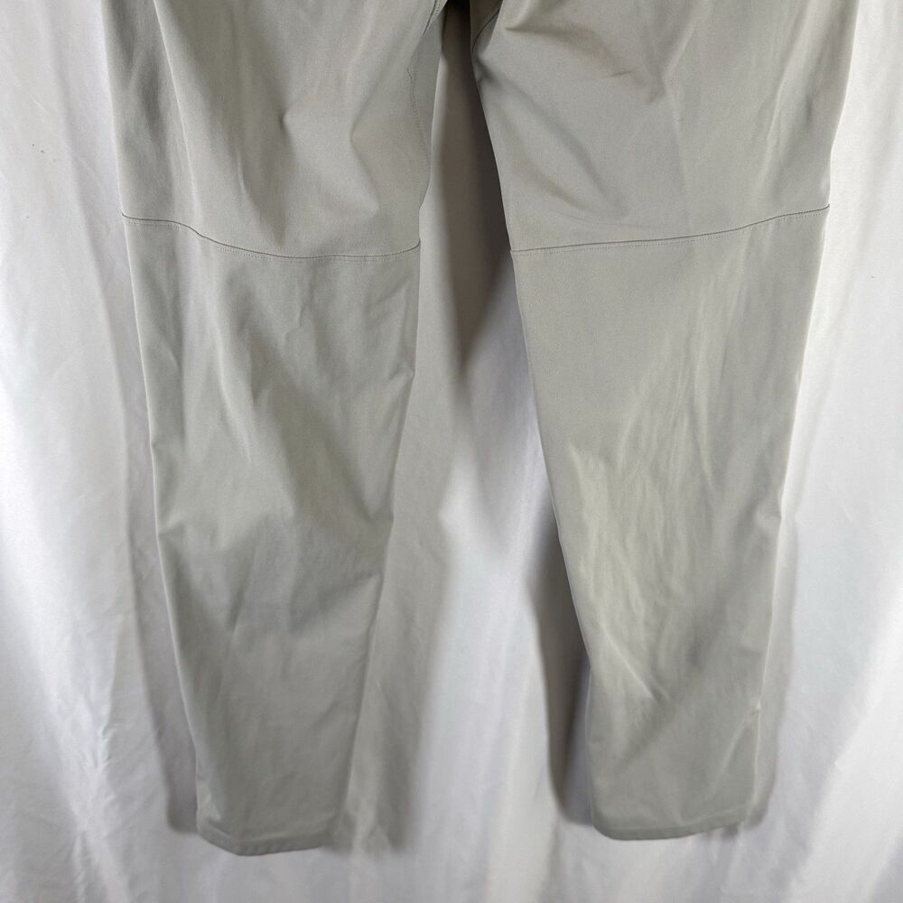 Lululemon ABC Pants Men's 31 32x31 Khaki Button Zip Pocket Golf Office - Picture 8 of 10